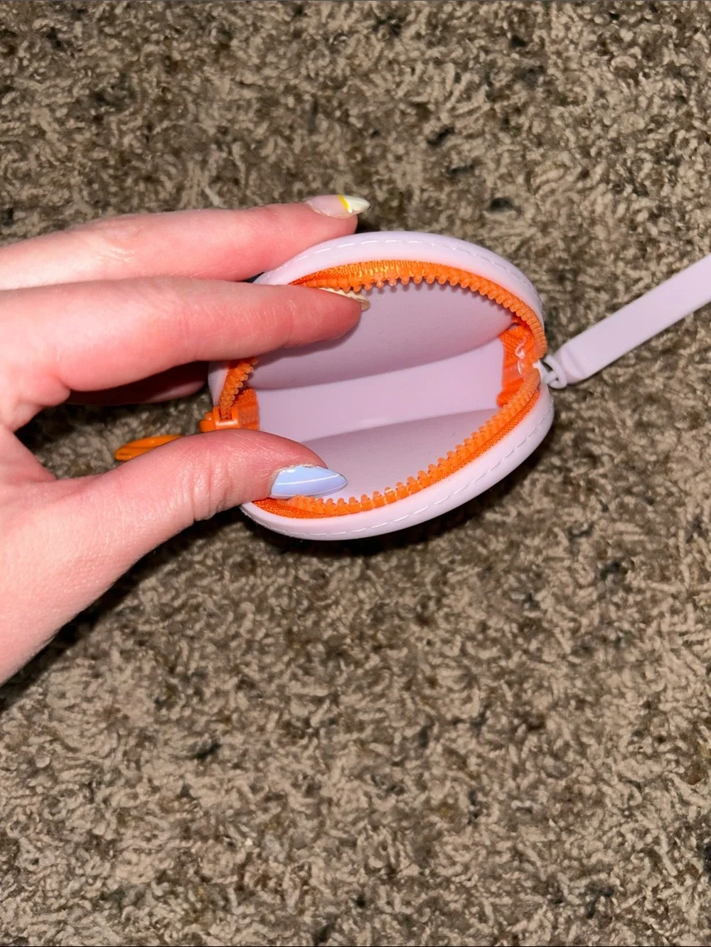 Source Unknown Pink Silicone Collapsible Dog Bowl with Orange Carabiner